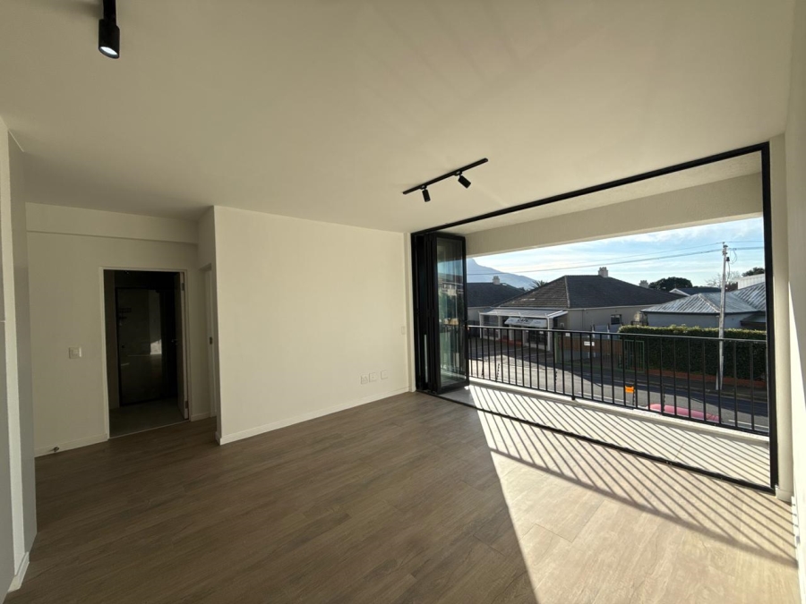 2 Bedroom Property for Sale in Claremont Western Cape